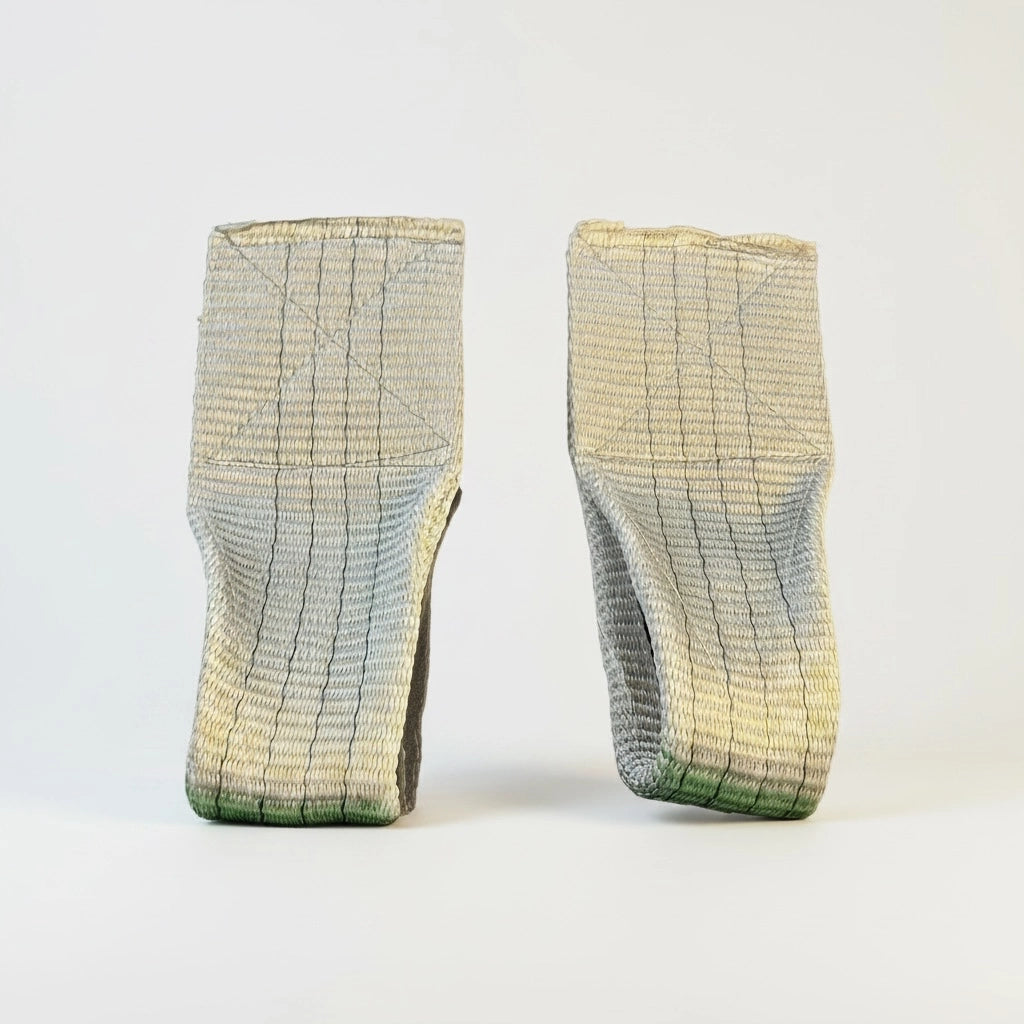 Comparison of the two sizes in the PDRINOX tensioning rope kit showing the high-tonnage 25cm and 30cm durable straps side by side.