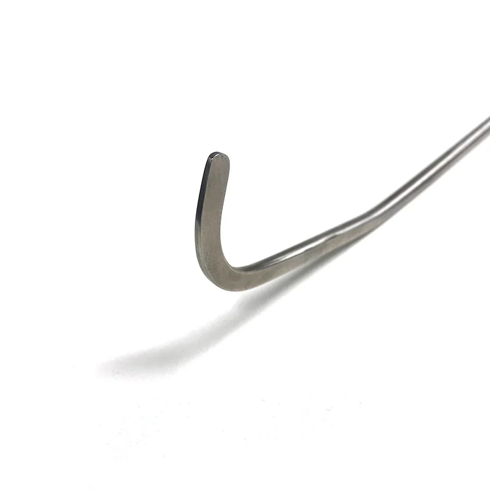 Close-up of the paint-safe round tip on the Torvella Edition rod