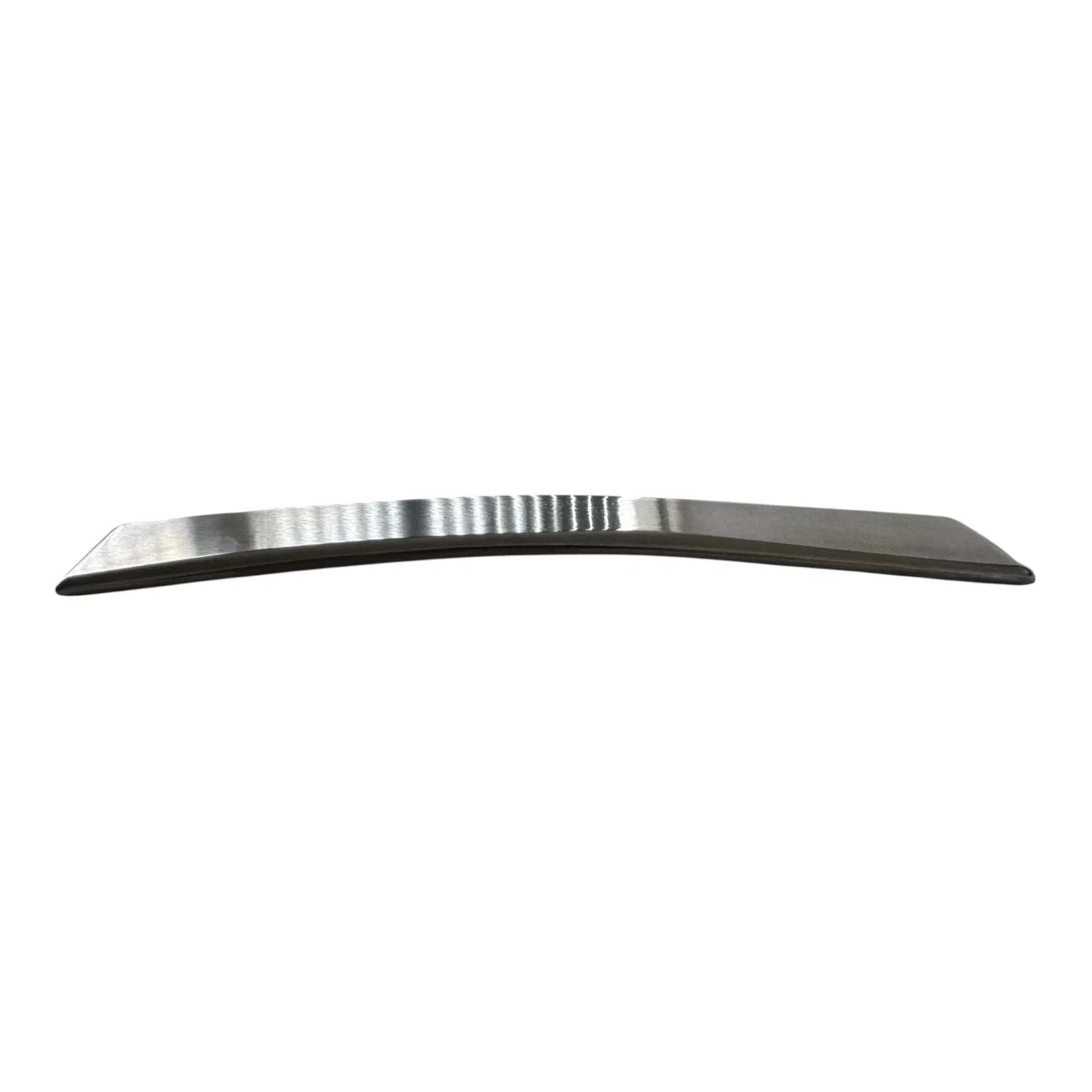 Close-up of the dual-purpose striking and backing ends