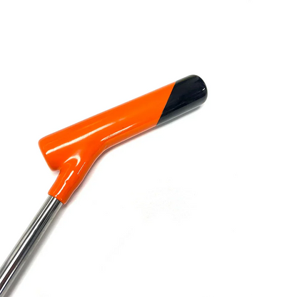 Close-up of the ergonomic angled handle design for leverage