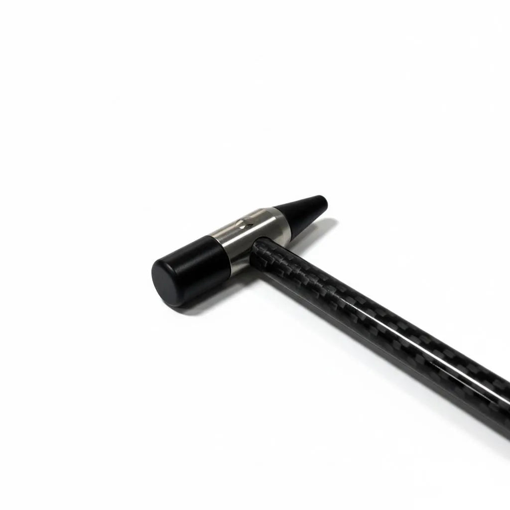 Close-up of the threaded head for interchangeable PDR tips