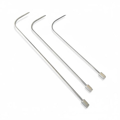 Single-curve rods with sharp tips for expert maneuverability