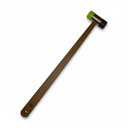 Close-up of the paint-safe rubber tips on the adjustable hammer
