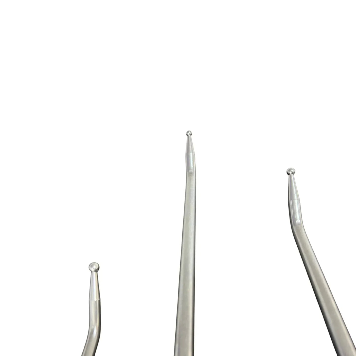 Close-up of the bead tip on the Selvora Edition white steel rod