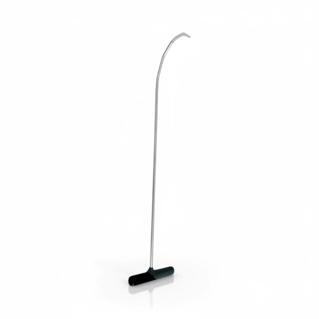Close-up of the 10mm hook-shaped tip on the Velyora Edition rod