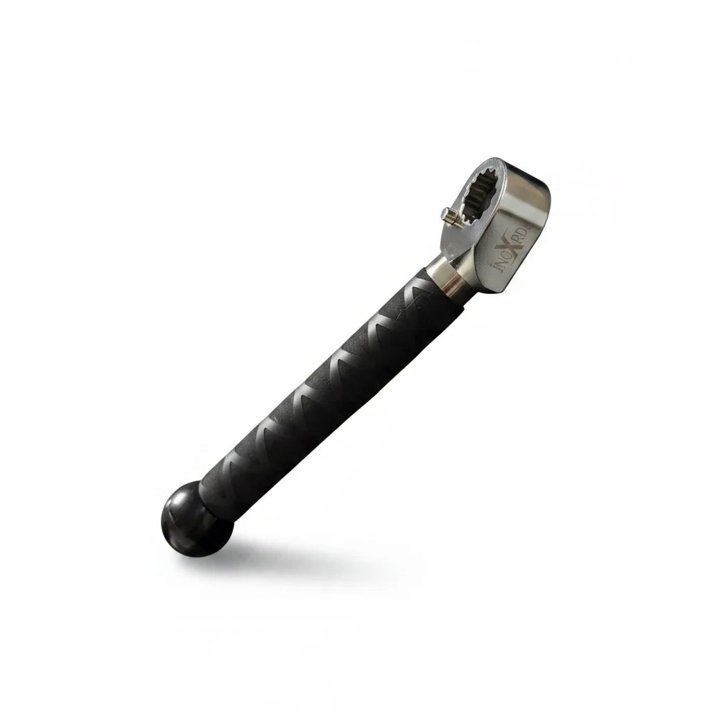Close-up of the 360 degree rotating mechanism on the angled handle