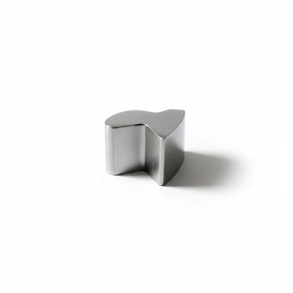 Elongated rail-type profile of the PDR INOX backing tool