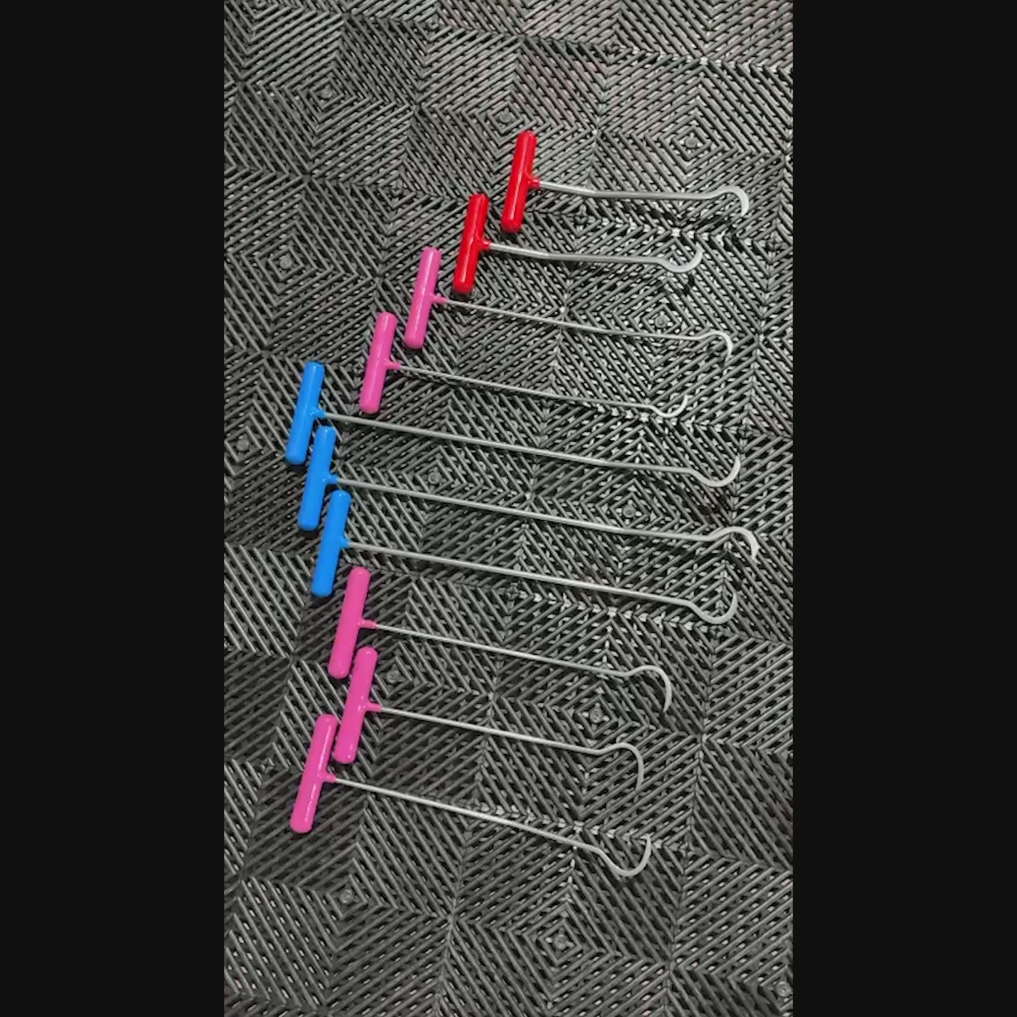 Professional PDR technician utilizing the Kars Edition rod