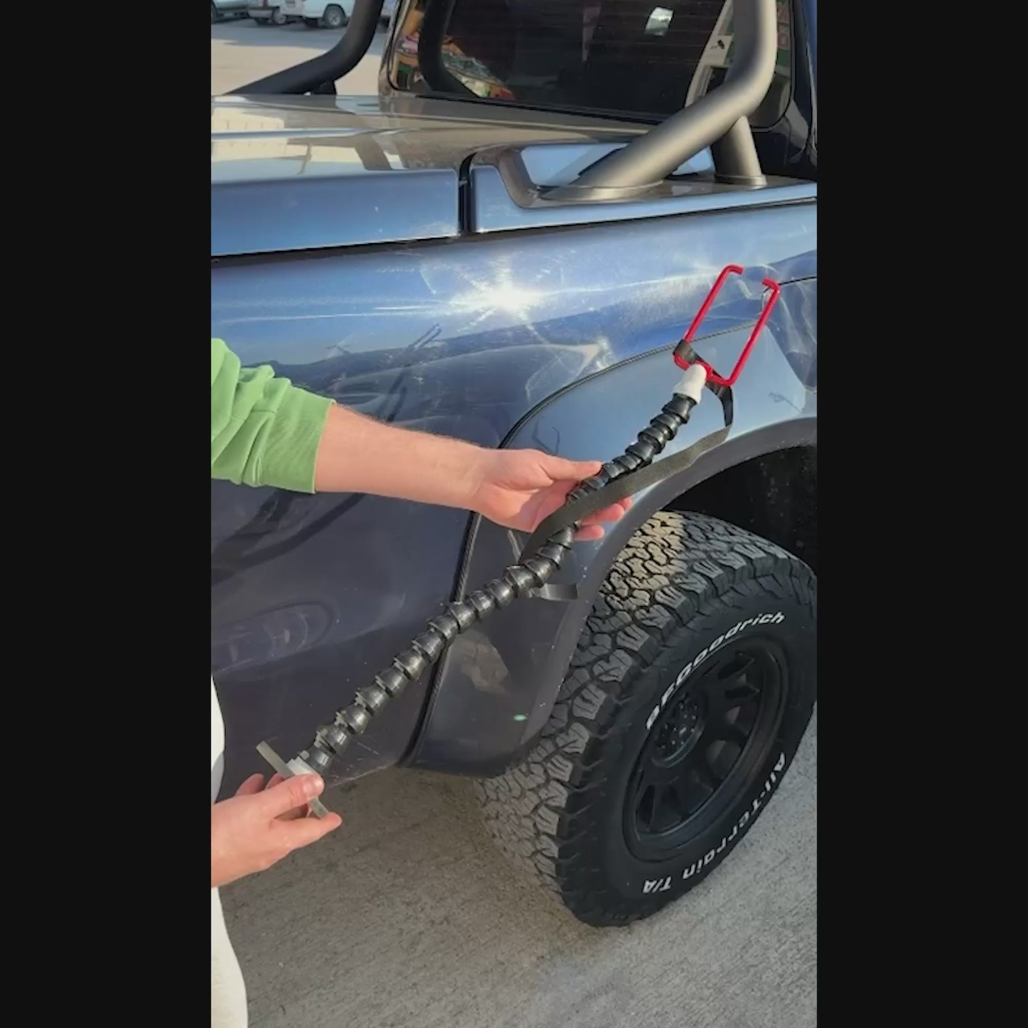 PDR INOX heat gun holder demonstrating flexible arm rotation