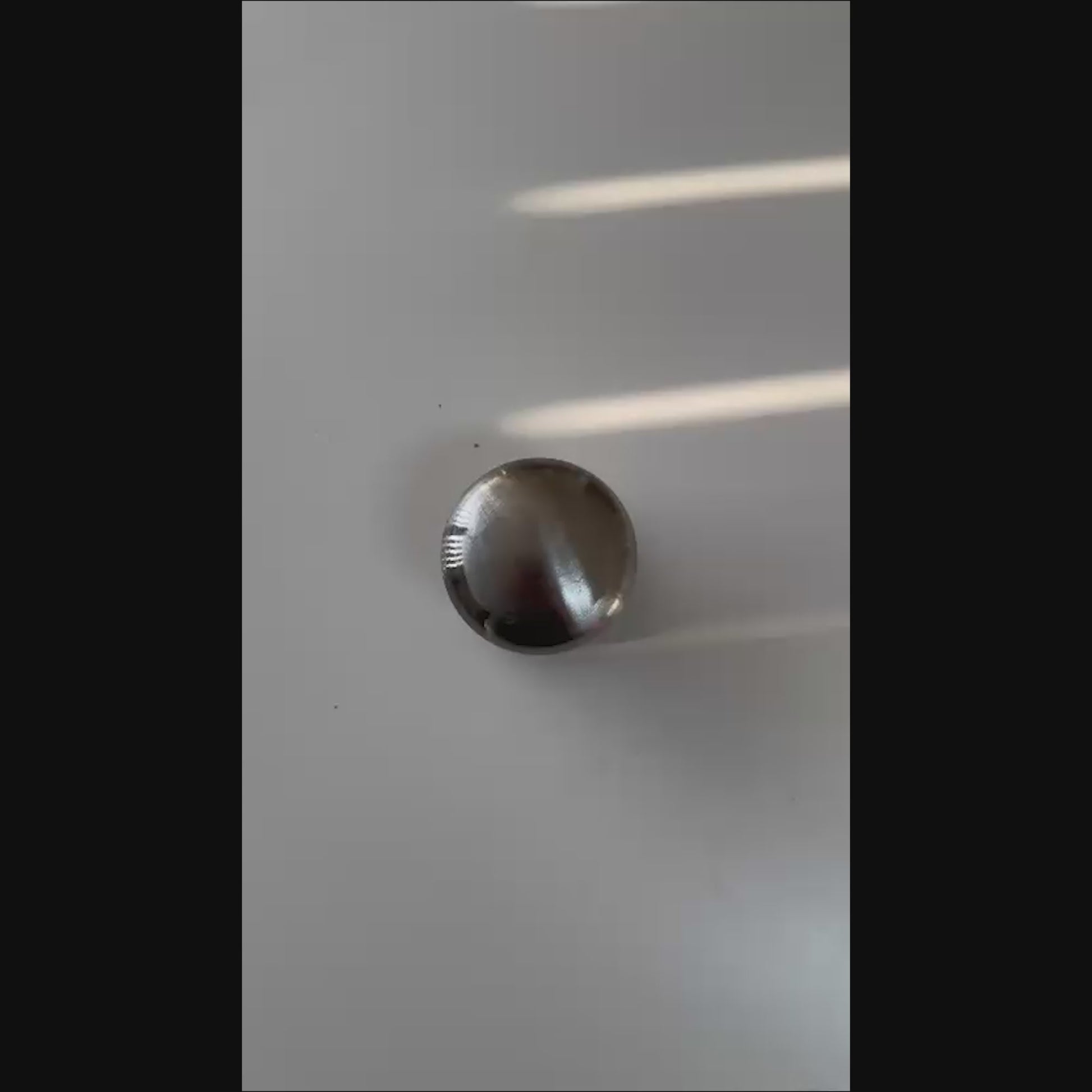 Close-up of the domed knob profile on the PDR INOX backing tool