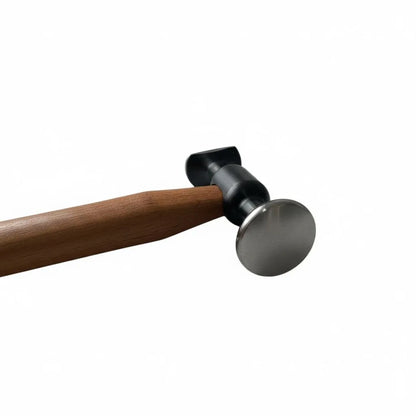 Close-up of the master blending hammer steel head