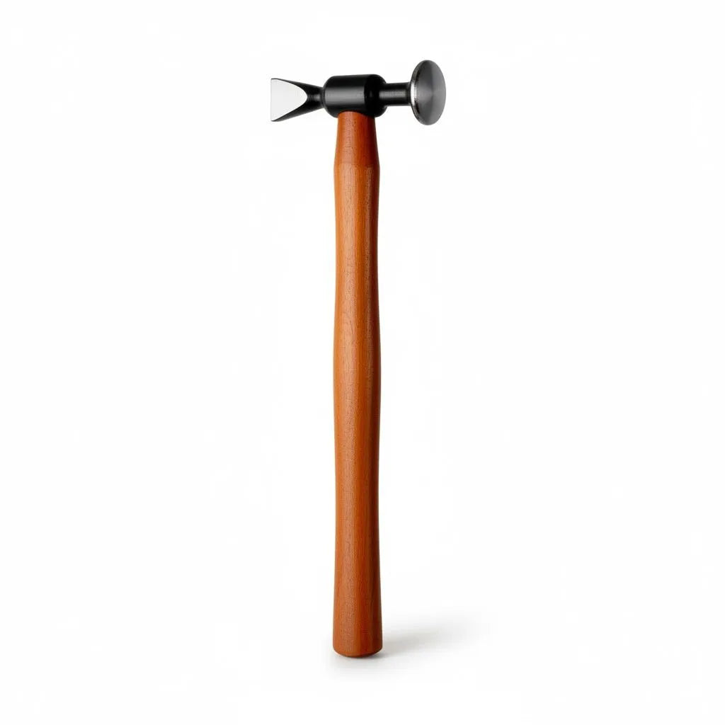 Ergonomic wooden handle on the PDR INOX Model 2